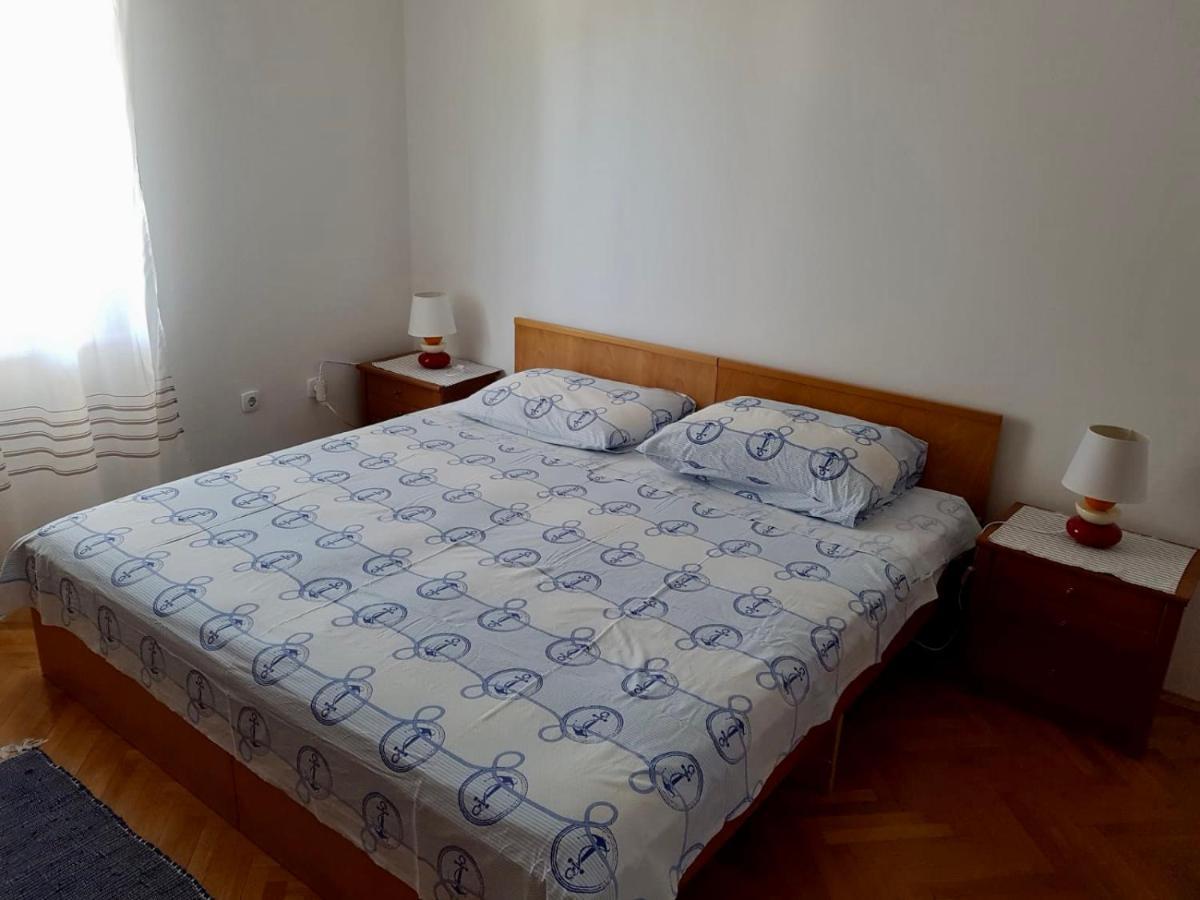 Apartmani Luka Zrnovo Kültér fotó