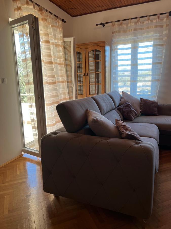 Apartmani Luka Zrnovo Kültér fotó